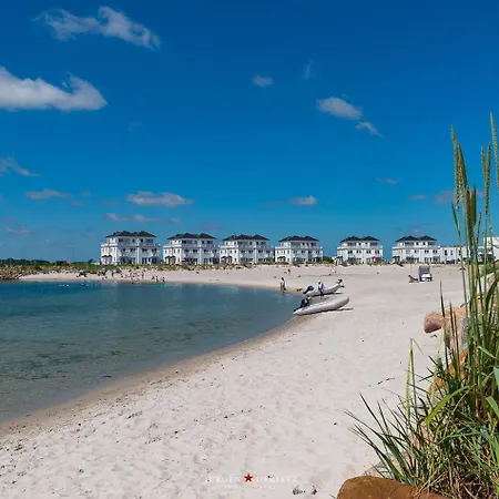 Apartment Harbour Lodge: Meerblick, Terrasse, Balkon, Finnische Sauna, Kaminofen