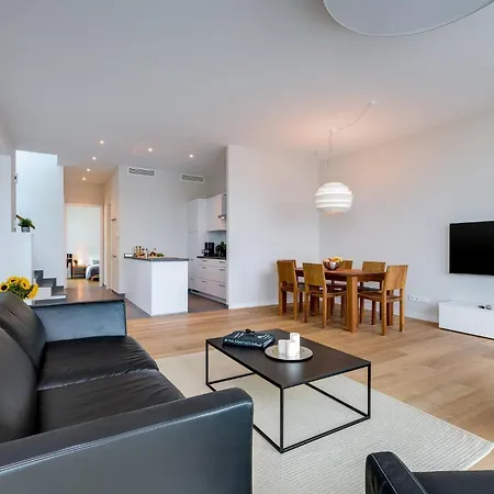 Harbour Lodge: Meerblick, Terrasse, Balkon, Finnische Sauna, Kaminofen Olpenitz