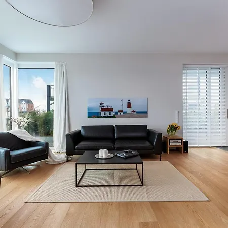 Harbour Lodge: Meerblick, Terrasse, Balkon, Finnische Sauna, Kaminofen Olpenitz