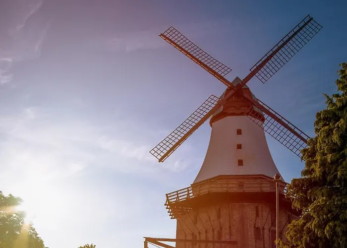 Harbour Lodge: Meerblick, Terrasse, Balkon, Finnische Sauna, Kaminofen Lägenhet Olpenitz