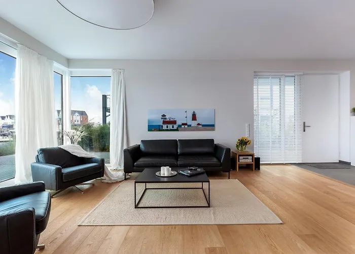 Harbour Lodge: Meerblick, Terrasse, Balkon, Finnische Sauna, Kaminofen Olpenitz