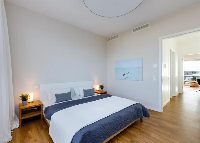 Harbour Lodge: Meerblick, Terrasse, Balkon, Finnische Sauna, Kaminofen Lägenhet *