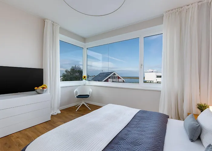 Lägenhet Harbour Lodge: Meerblick, Terrasse, Balkon, Finnische Sauna, Kaminofen